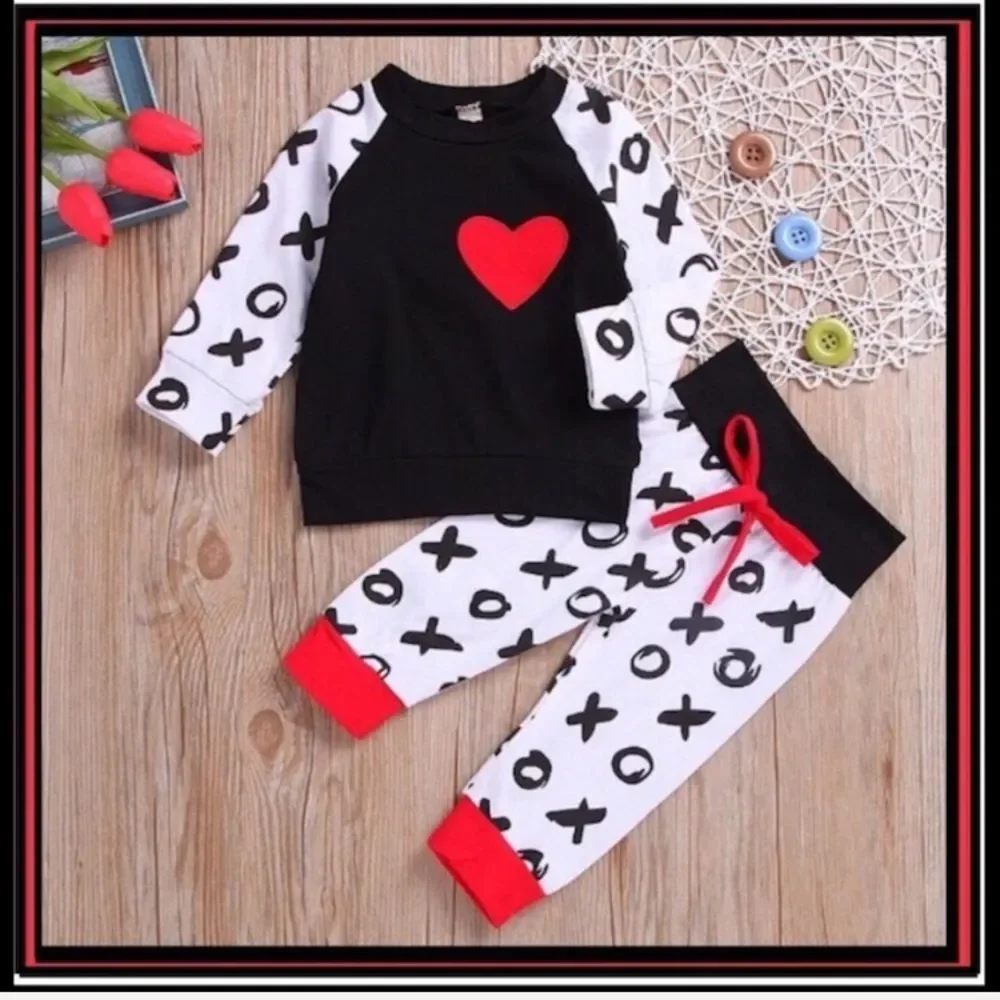 Infant Valentine Two Piece Set XOXO Hugs and Kisses Black White Red Heart Outfit